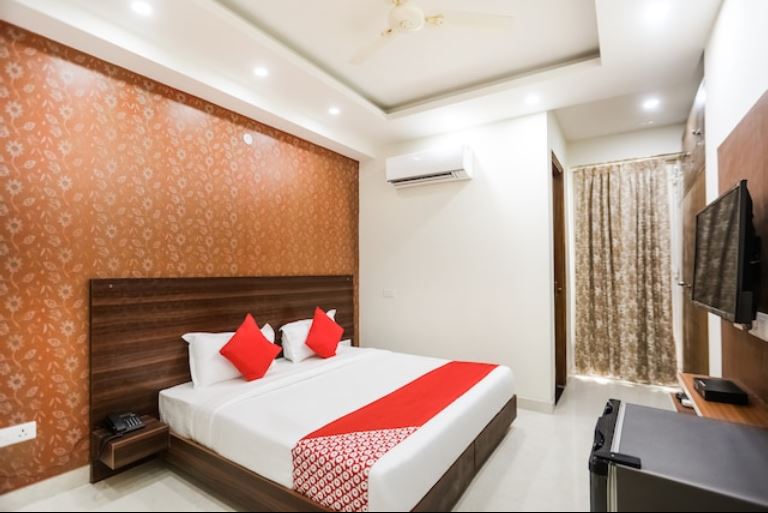 Nyra Residency, Sector-22 (Old Delhi-Gurugram Rd) | Archinks